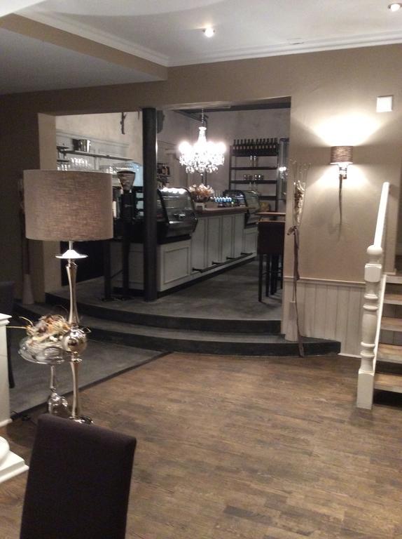 Landcafe Mit Mini Hotel 부르크도르프 외부 사진